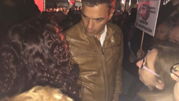ep pedro sanchez allegadasantiago interpeladovictimasalvia