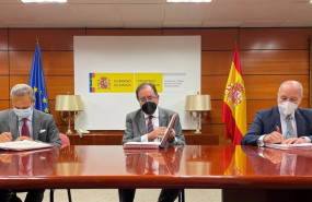 ep prisiones lanza con el banco santander el taller finanzas para mortales sobre educacion economica