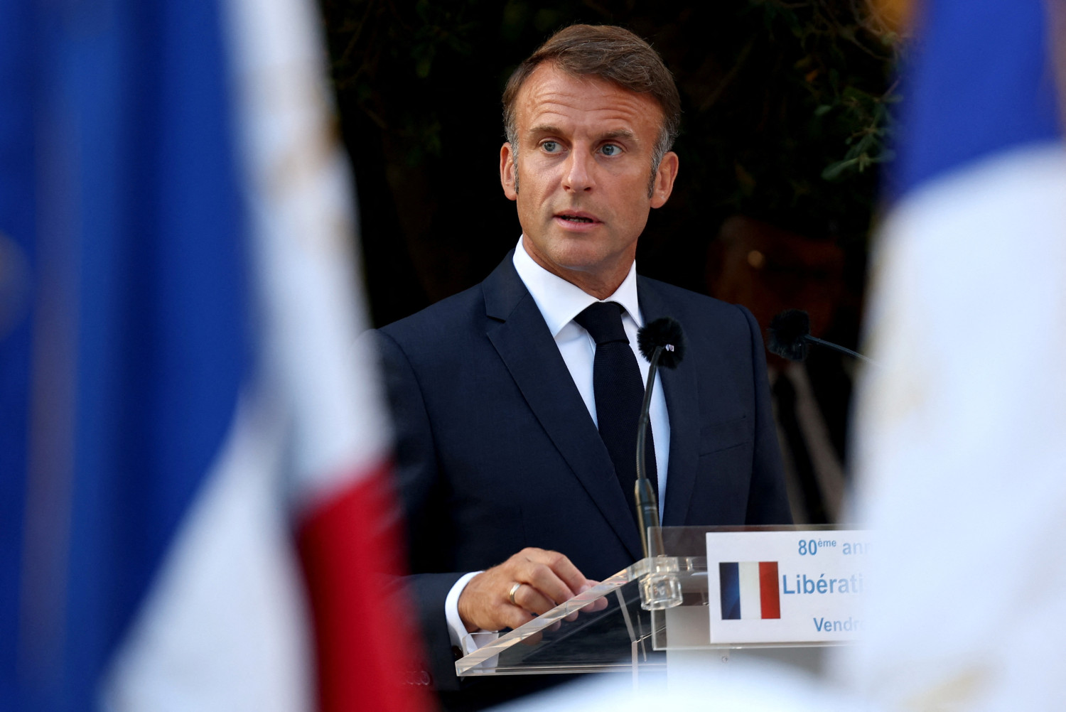 le president francais emmanuel macron s exprime lors d une ceremonie a bormes les mimosas 