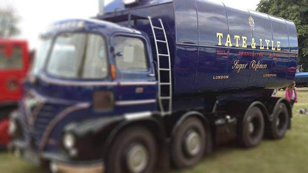 dl tate and lyle sugar refiners manufacturers food drink truck lorry delivery logo ftse 250 pd