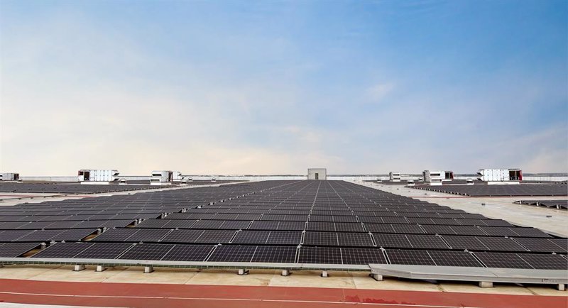 Archivo - Amazon ha instalado en su centro de Dos Hermanas 13.300 paneles solares. | AMAZON - Archivo ep archivo amazon ha instalado en su centro de dos hermanas 13300 paneles solares
