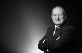 ep archivo   el ministro de industria y turismo jordi hereu posa para europa press en el hotel