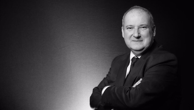 ep archivo   el ministro de industria y turismo jordi hereu posa para europa press en el hotel