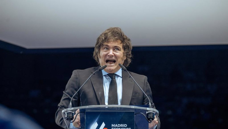 ep archivo   el presidente de argentina javier milei interviene durante la ultima jornada del madrid