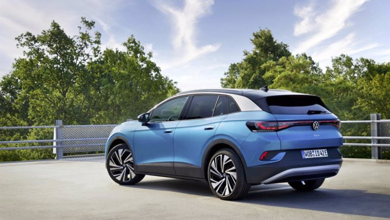 ep archivo   volkswagen lanza el id4 y el id5 con actualizacion en infoentretenimiento y propulsor