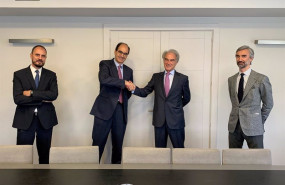 ep de izquierda a derecha el director general de llerandi javier lugris elonsejero delegado de march