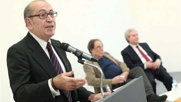 ep el ex secretario general del partido socialista de euskadi nicolas redondo de la plataforma la