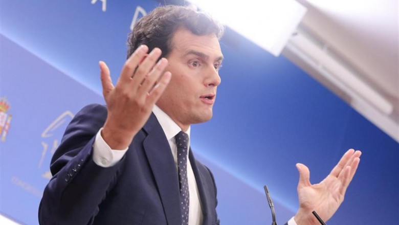 El presidente de Ciudadanos, Albert Rivera, ofrece una rueda de prensa posterior a su reunión con el Rey para proponer candidato a la Presidencia del Gobierno, en el Congreso de los Diputados, Madrid (España) a 17 de septiembre de 2019. | Jesús Hellín - Europa Press ep el presidente de ciudadanos albert rivera ofrece una rueda de prensa posterior a su reunion con