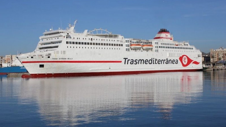 ep imagen de barco de trasmediterranea