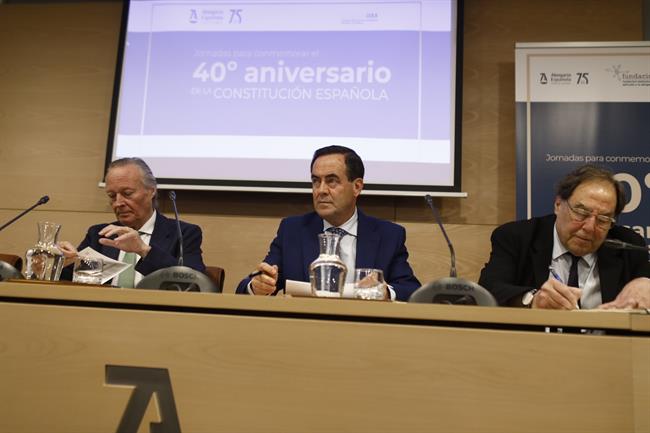 José Bono y Josep Piqué en un debate sobre el modelo territorial del Estado | EUROPA PRESS ep jose bonojosep pique endebatemodelo territorialestado
