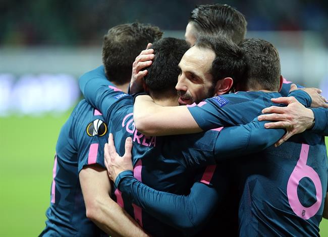 ep juanfran atletico madrid celebragolsus companeros