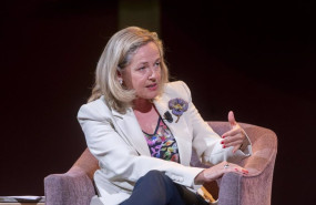 ep la presidenta del banco europeo de inversiones bei nadia calvino durante un desayuno en el ateneo