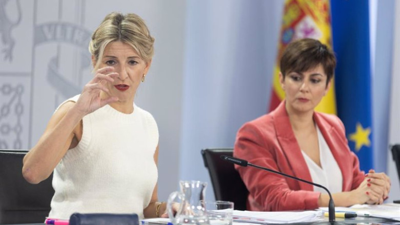 ep la vicepresidenta segunda y ministra de trabajo y economia social yolanda diaz i y la ministra ep la vicepresidenta segunda y ministra de trabajo y economia social yolanda diaz i y la ministra