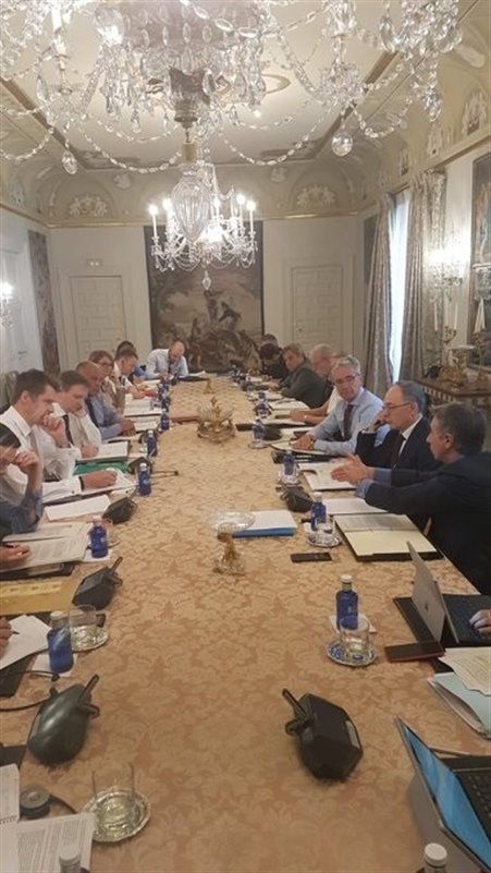 ep reunion tecnica entre espana y reino unido en la sede del ministerio de exteriores ue y