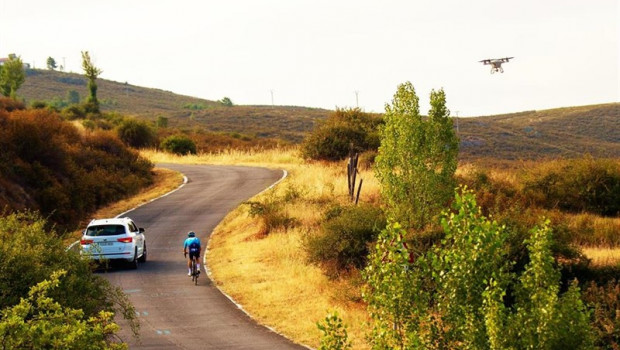 ep telefonica la direccion general de trafico dgt y seat presentan un proyecto que recurre a la
