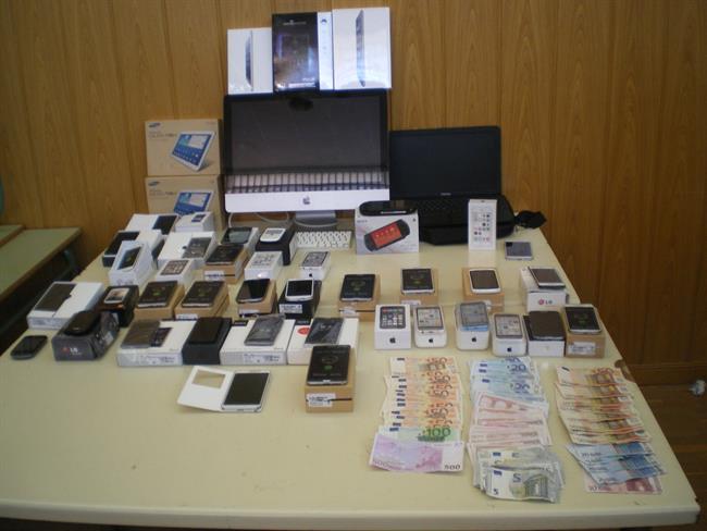 Teléfonos incautados por la policía | CNP ep telefonos incautadosla policia