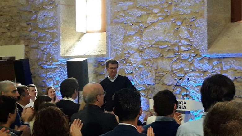 ep alberto nunez feijoo presidenteppdegdexunta enjunta directivapartido popularsantiagocompostela