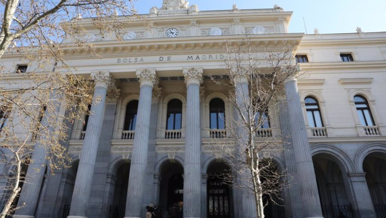 Archivo - Exterior del Palacio de la Bolsa en Madrid, (España), a 9 de marzo de 2021. E | Marta Fernández Jara - Europa Press - Archivo ep archivo exterior del palacio de la bolsa en madrid espana a 9 de marzo de 2021 e