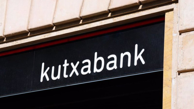 ep archivo   fachada de kutxabank