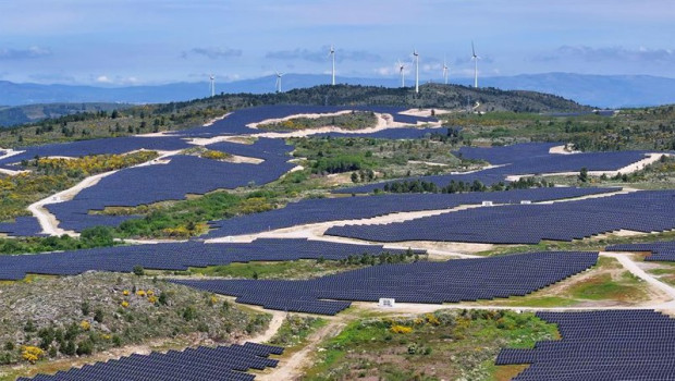 ep archivo   sonnedix asegura 2000 millones en dos operaciones de refinanciacion para impulsar su