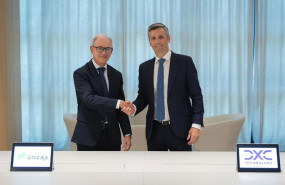 ep de izquierda a derecha el consejero delegado de unicaja isidro rubiales y el presidente de dxc ep de izquierda a derecha el consejero delegado de unicaja isidro rubiales y el presidente de dxc