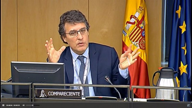 ep el secretario general de agricultura y alimentacion fernando miranda en la comision de