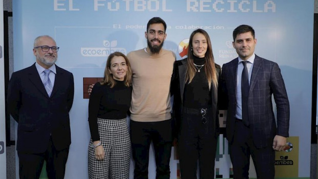 ep jose luis nogueira izda nieves rey borja iglesias virginia torrecilla y david aganzo tras la