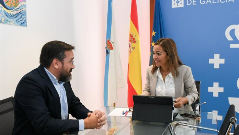 ep la conselleira do mar marta villaverde reunida con el secretario xeral del consello regulador da