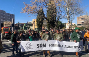 ep los agricultores se manifiestan en tarragona contra el acuerdo comercial entre la ue y mercosur