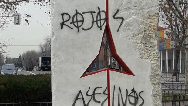 ep monumentolas brigadas internacionales vandalizado