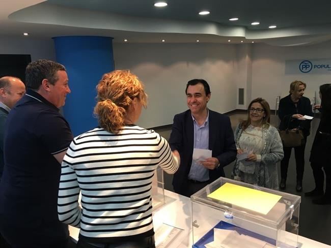 Zamora. Martínez Maíllo vota en la sede del PP | PP ep zamora martinez maillo votala sedepp
