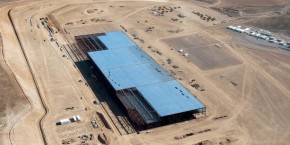 fuite-de-produit-chimique-dans-la-gigafactory-de-tesla fuite-de-produit-chimique-dans-la-gigafactory-de-tesla
