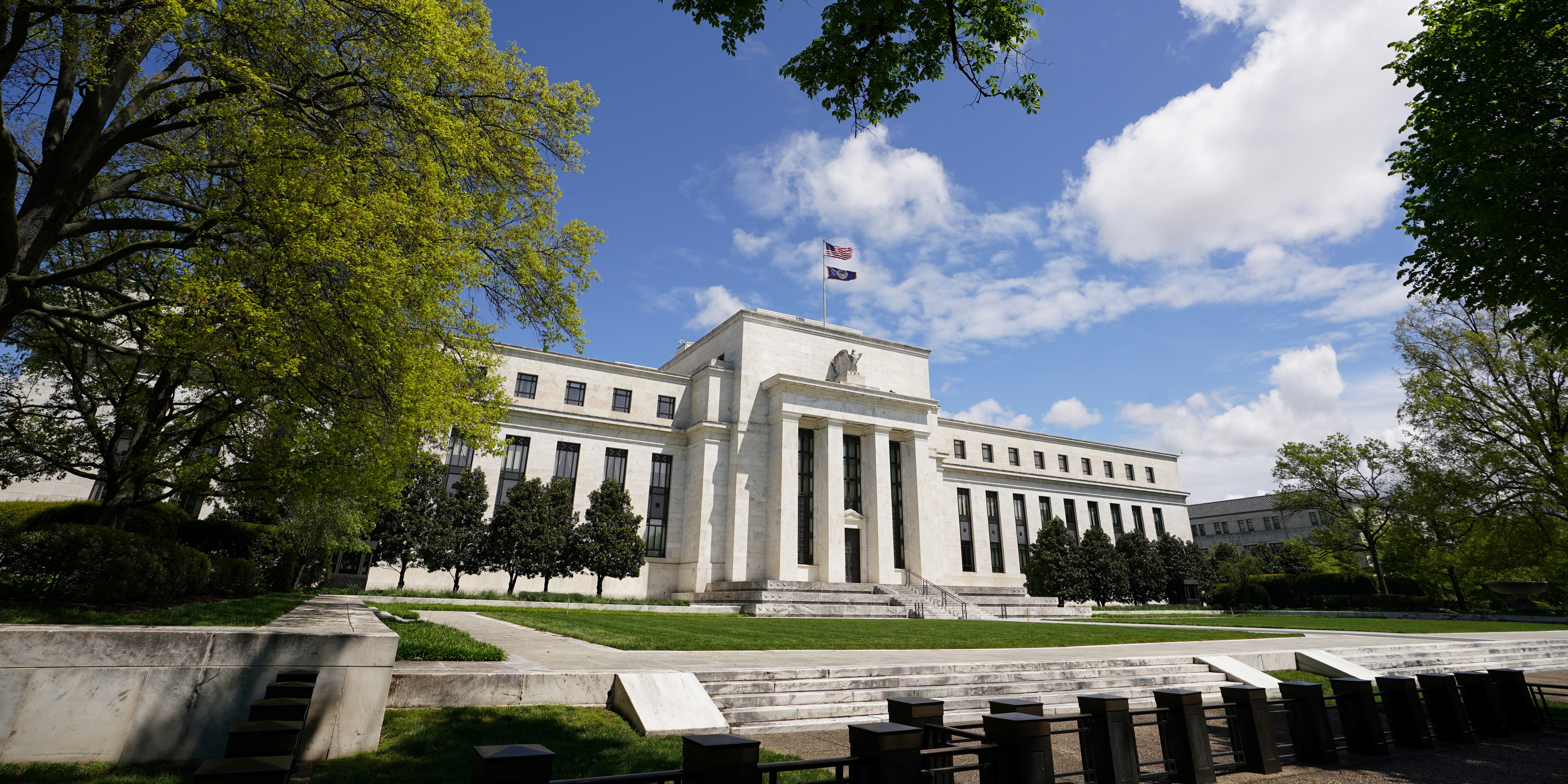 la-fed-fixe-les-besoins-de-fonds-propres-supplementaires-pour-les-grandes-banques-americaines