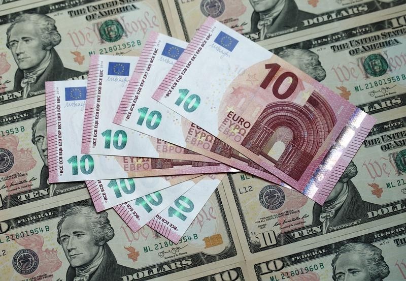 El euro podría estar gestando un cambio de tendencia frente al dólar