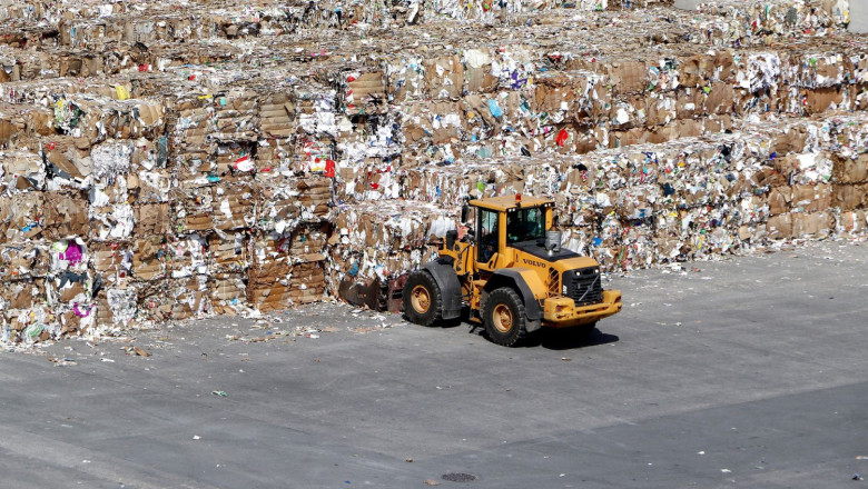 waste paper 4560238 1920 