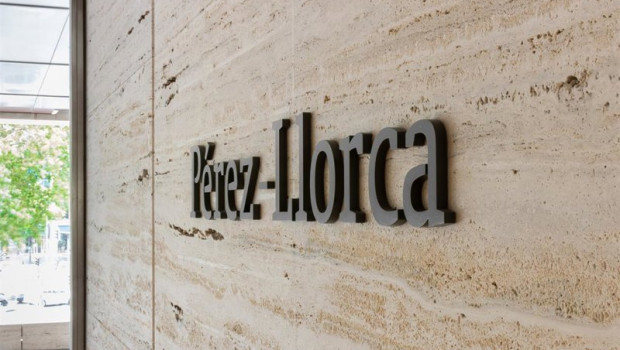 ep archivo   logo del bufete perez llorca