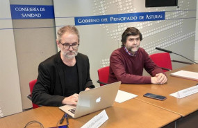 ep director general de salud publica asturiano rafael cofino a la izquierda en una imagen de archivo