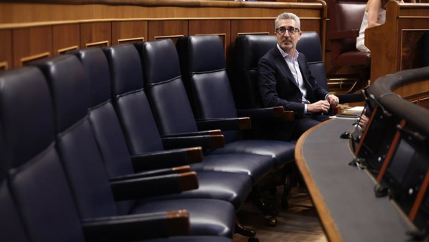 ep el ministro de hacienda arcadi espana durante una sesion plenaria extraordinaria en el congreso