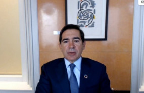 ep el presidente de bbva carlos torres en el curso uimp-bbva
