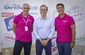ep enrique espinel coo de civitatis tiago santos director general de disney destinations para espana ep enrique espinel coo de civitatis tiago santos director general de disney destinations para espana