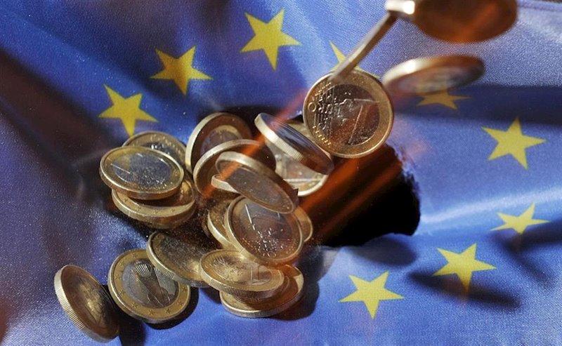 Si Europa no puede aflojar las restricciones a partir de abril, el PIB sufrirá otro golpe