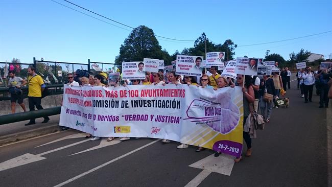 Homenaje a las víctimas de Angrois | EUROPA PRESS ep homenajelas victimasangrois 20170724195202