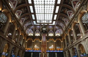 ep imagen del edificio de la bolsa de madrid en la jornada del dia 28 de febrero