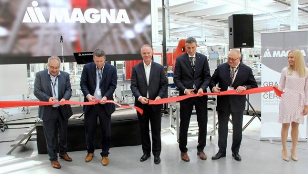 ep inauguracionla fabricaasientosmagnachomutov republica checa