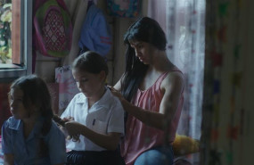 ep la cineasta costarricense antonella sudasassi estrena este viernes 2agosto despertarlas hormigas que busca reflexionarpapella mujer frentelas violencias machistasdiadia