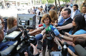 ep la vicepresidentagobiernofunciones carmen calvo comparecelos medios duranteclausuraasamblea generalcepyme ep la vicepresidentagobiernofunciones carmen calvo comparecelos medios duranteclausuraasamblea generalcepyme