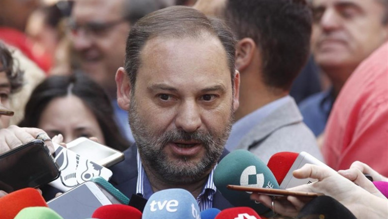 Los secretarios generales de CC.OO. y UGT, Unai Sordo y Pepe Álvarez, mantienen un encuentro ante los medios previo a la manifestación por el 1 de mayo | Eduardo Parra - Europa Press ep los secretarios generalesccoo y ugt unai sordopepe alvarez mantienenencuentrolos medios previola manifestacion1mayo