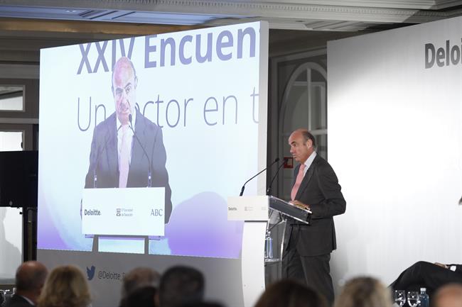 Luis de Guindos en un encuentro del sector financiero | EUROPA PRESS ep luisguindosun encuentrosector financiero