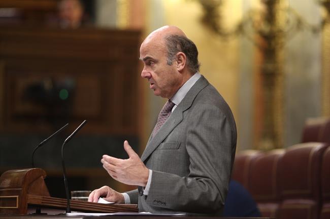 El ministro Luis de Guindos en el pleno en el Congreso | EUROPA PRESS ep ministro luisguindosplenocongreso