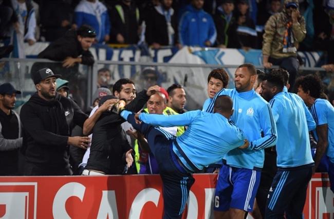 ep patrice evra dandopatadaun aficionadosu equipo